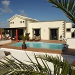 Calero' Haus Mit Schwimmbad Privada By Interhome * 플라야블랑카